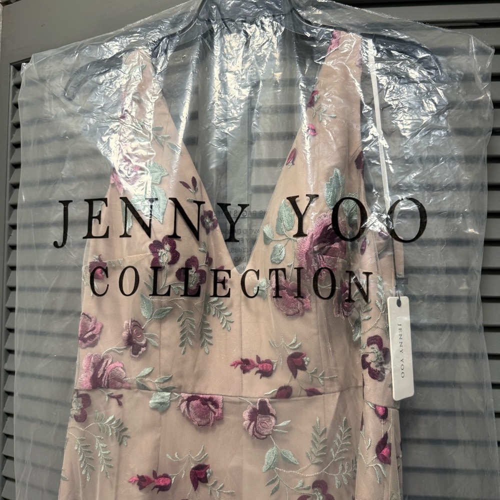 NWT Jenny Yoo Tatum Enchanted Floral Embroidery Formal Dress in Vintage Iris - Picture 6 of 7